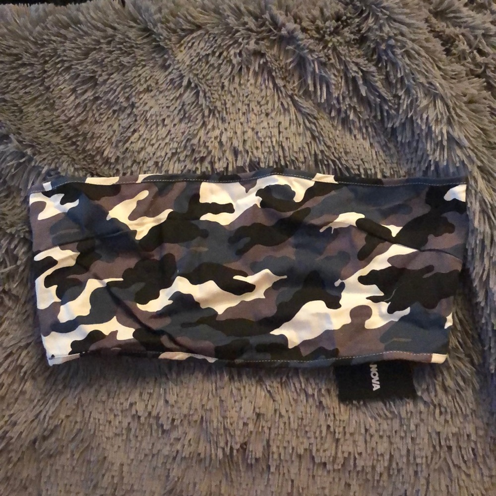 Gray camo set